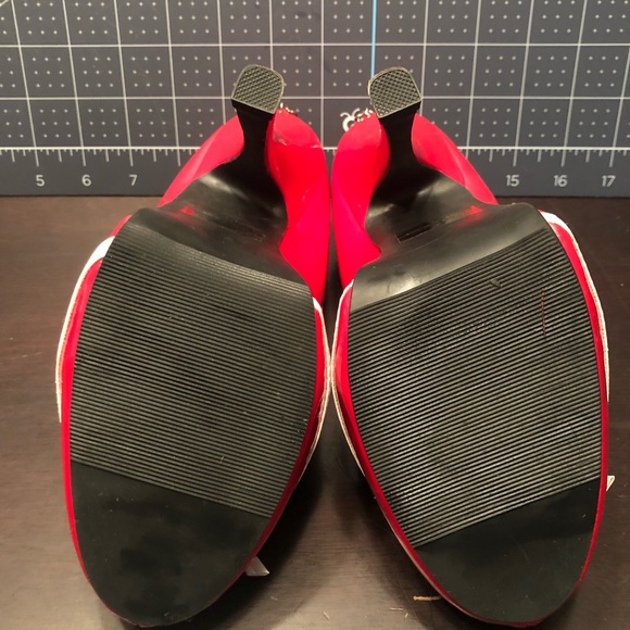 Penthouse by Ellie cherry red pumps with peep toe. - Picture 6 of 7